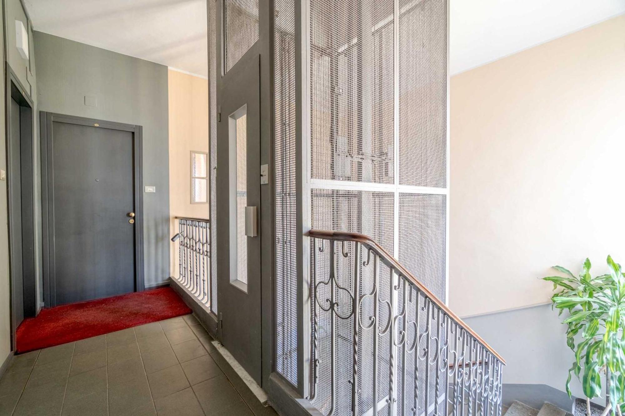 Casa Valeggio Attic Apt Few Steps From Porta Nuova Apartment Turin Ngoại thất bức ảnh